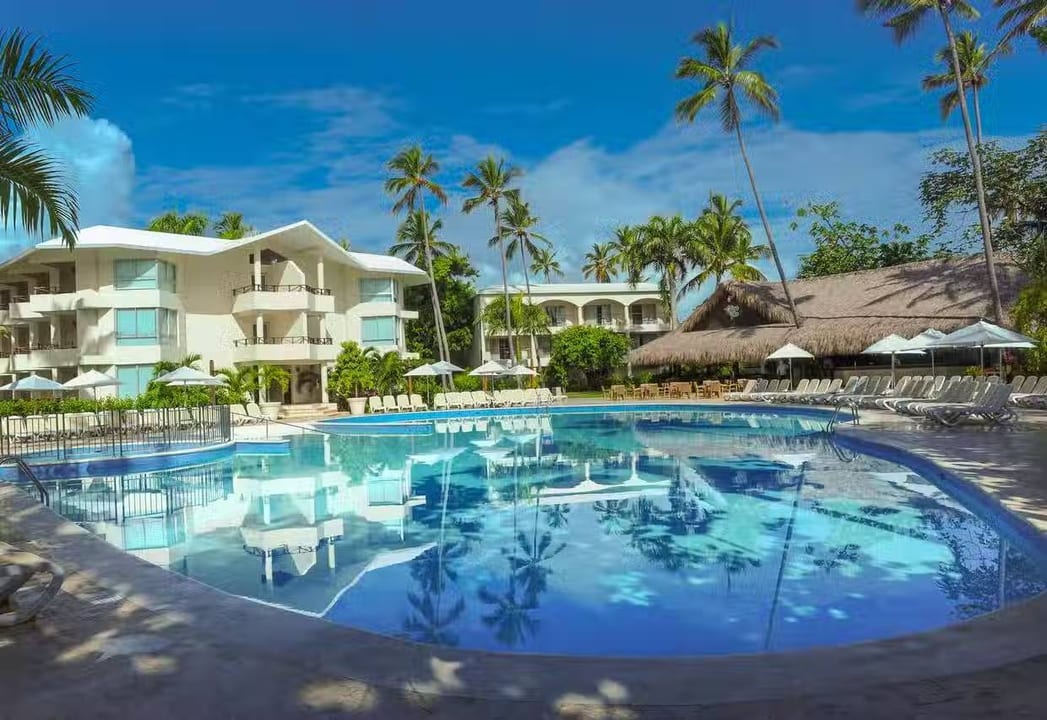 How to get from the Punta Cana Airport to Impressive Punta Cana