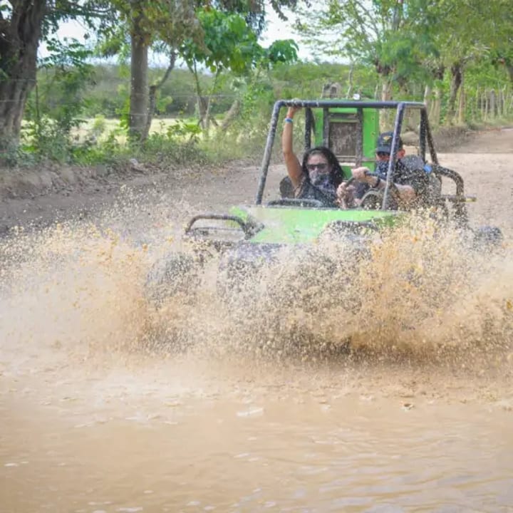 5 Things to Consider Before Going on Dune Buggy