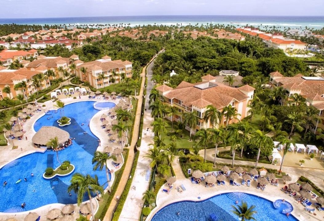 How to get from the Punta Cana Airport to the Bahia Principe Grand Bavaro