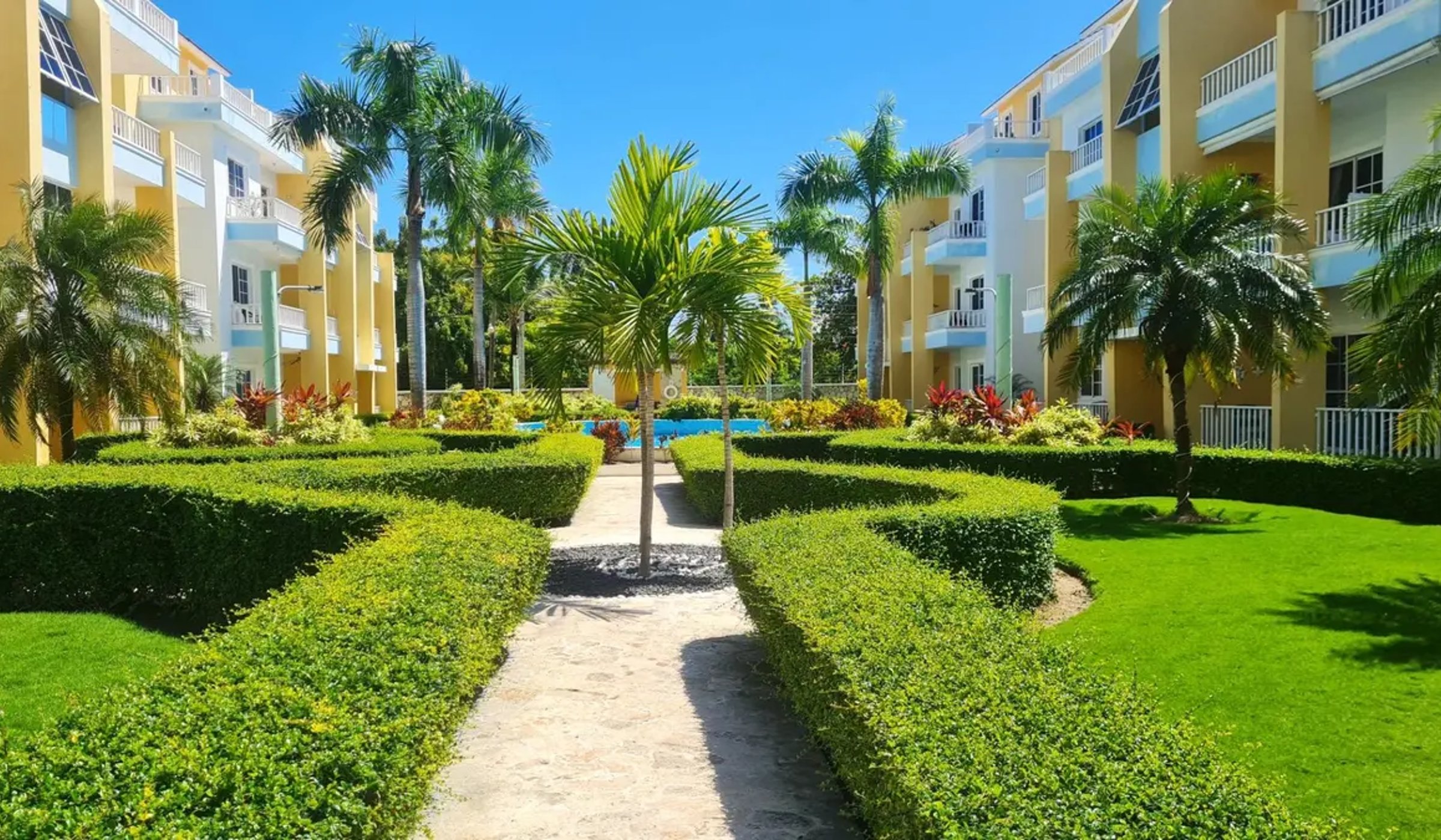 Punta Cana Airport Transfer to Estrella del Mar | Private Transportation