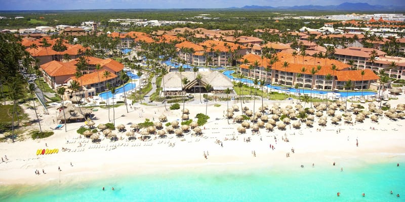 From Santo Domingo Airport to Majestic Elegance