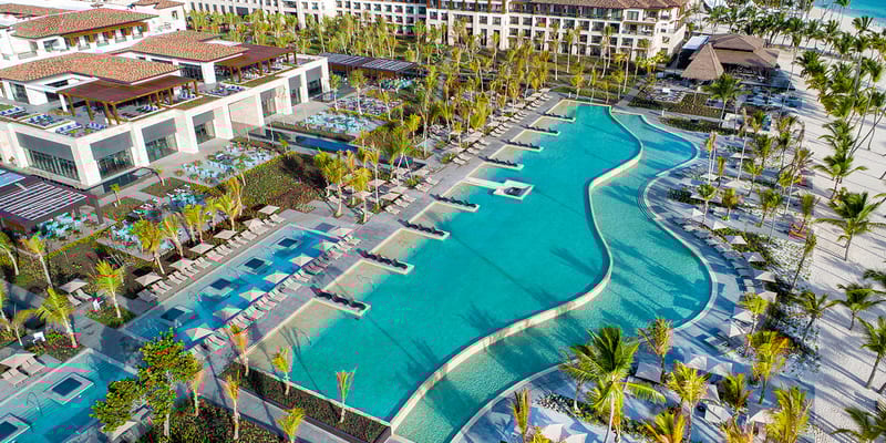 How to get from the Punta Cana Airport to Lopesan Costa Bavaro