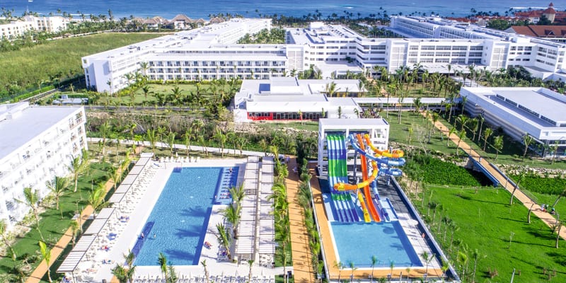 How to get to Riu Republica from Punta Cana International Airport